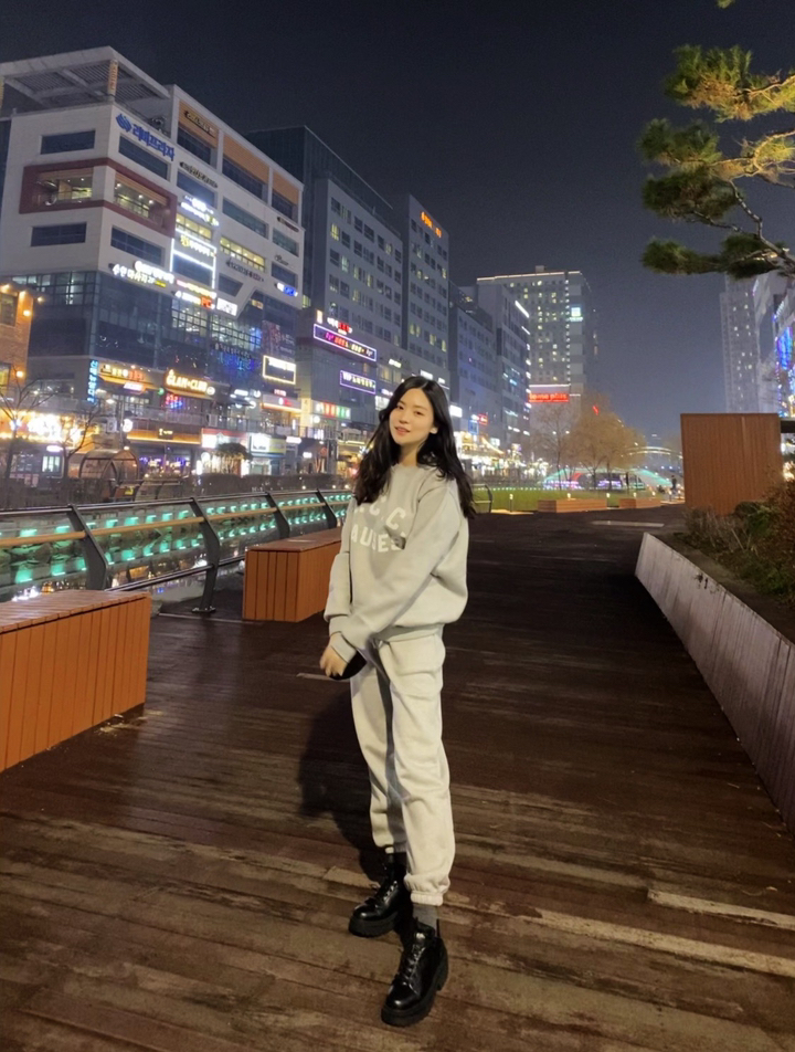 쉐얼유 여성용 기모 트레이닝 커즈 나염 상하의