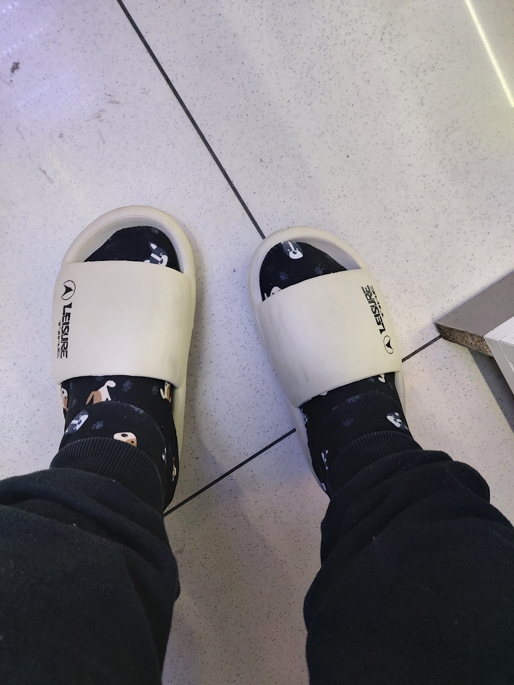 쿠션 슬리퍼 뮬 샌들 말랑이 일체형 바디