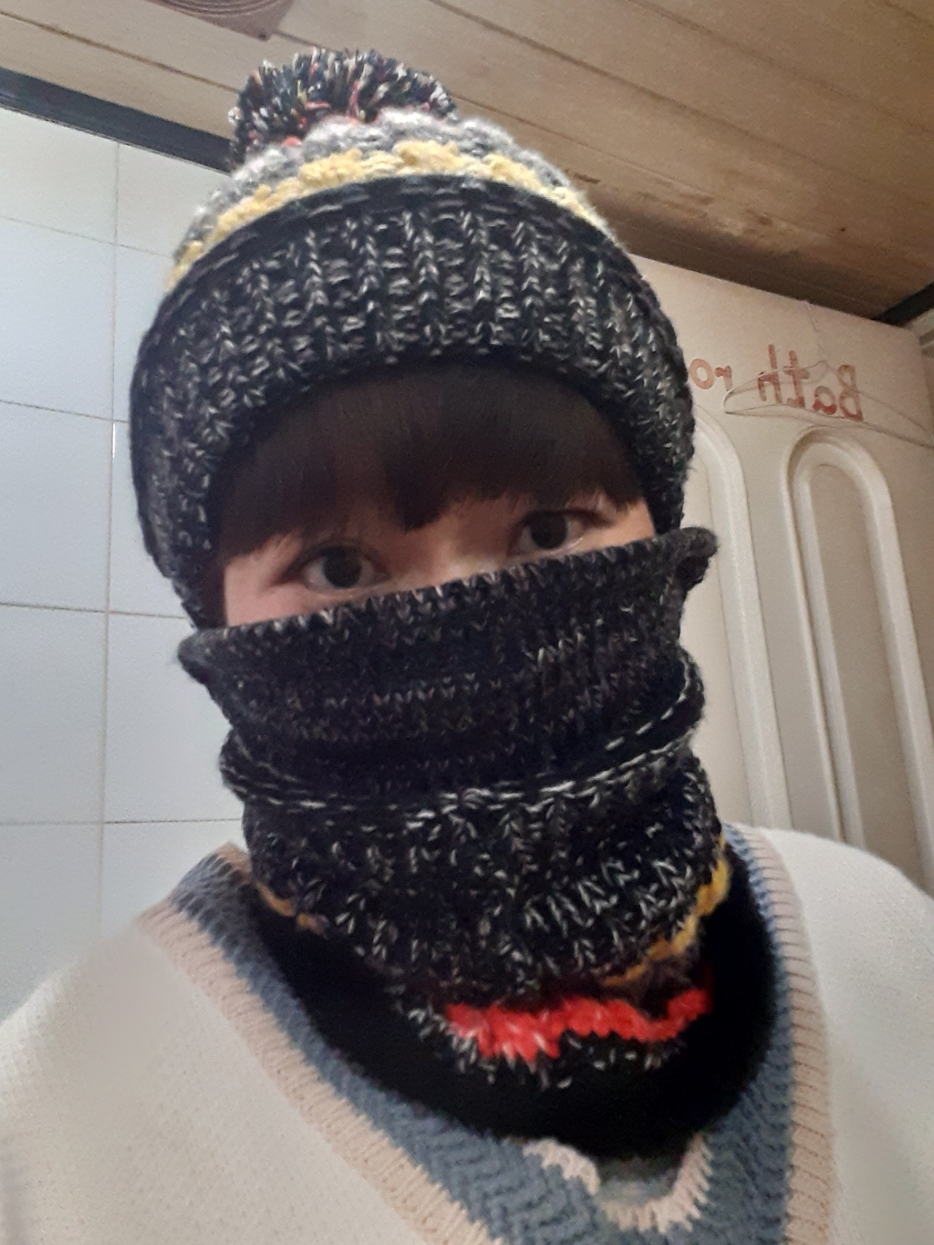 일월전빵 여성 겨울 완벽 방한 니트털 기모 비니넥워머마스크