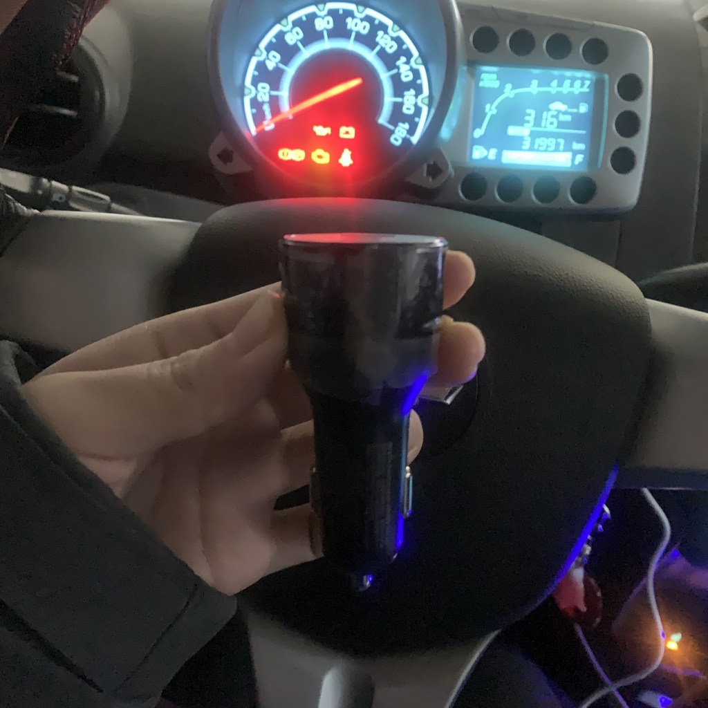 모락 네다 V9 120W D 3포트 차량용 초고속 충전기