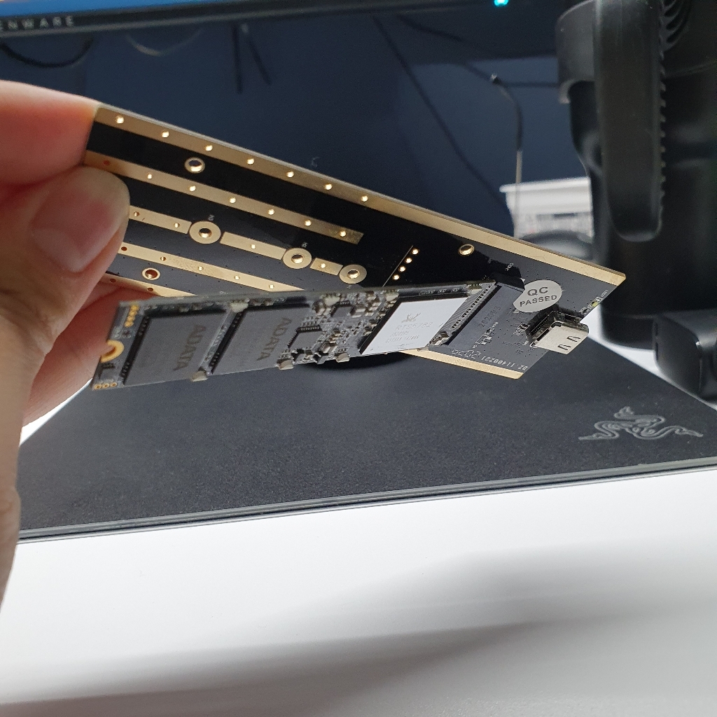 유니콘 M2 SSD PCI 방식 외장하드 케이스 SM-900P 리뷰후기