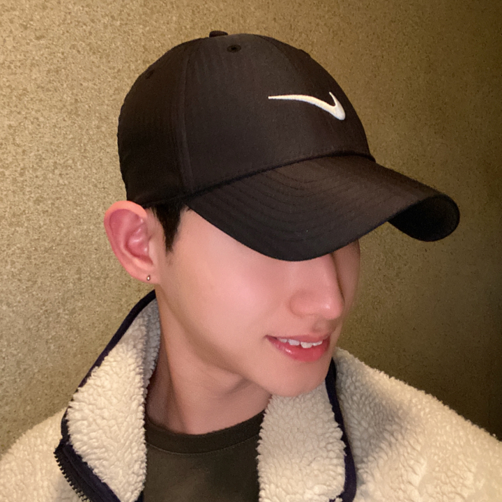 나이키 스우시 캡 모자