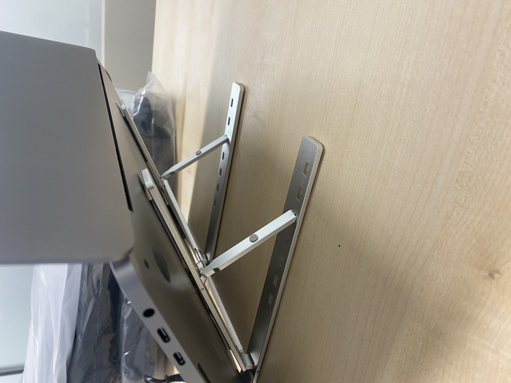 감성공장 알루미늄 접이식 6단 노트북 거치대