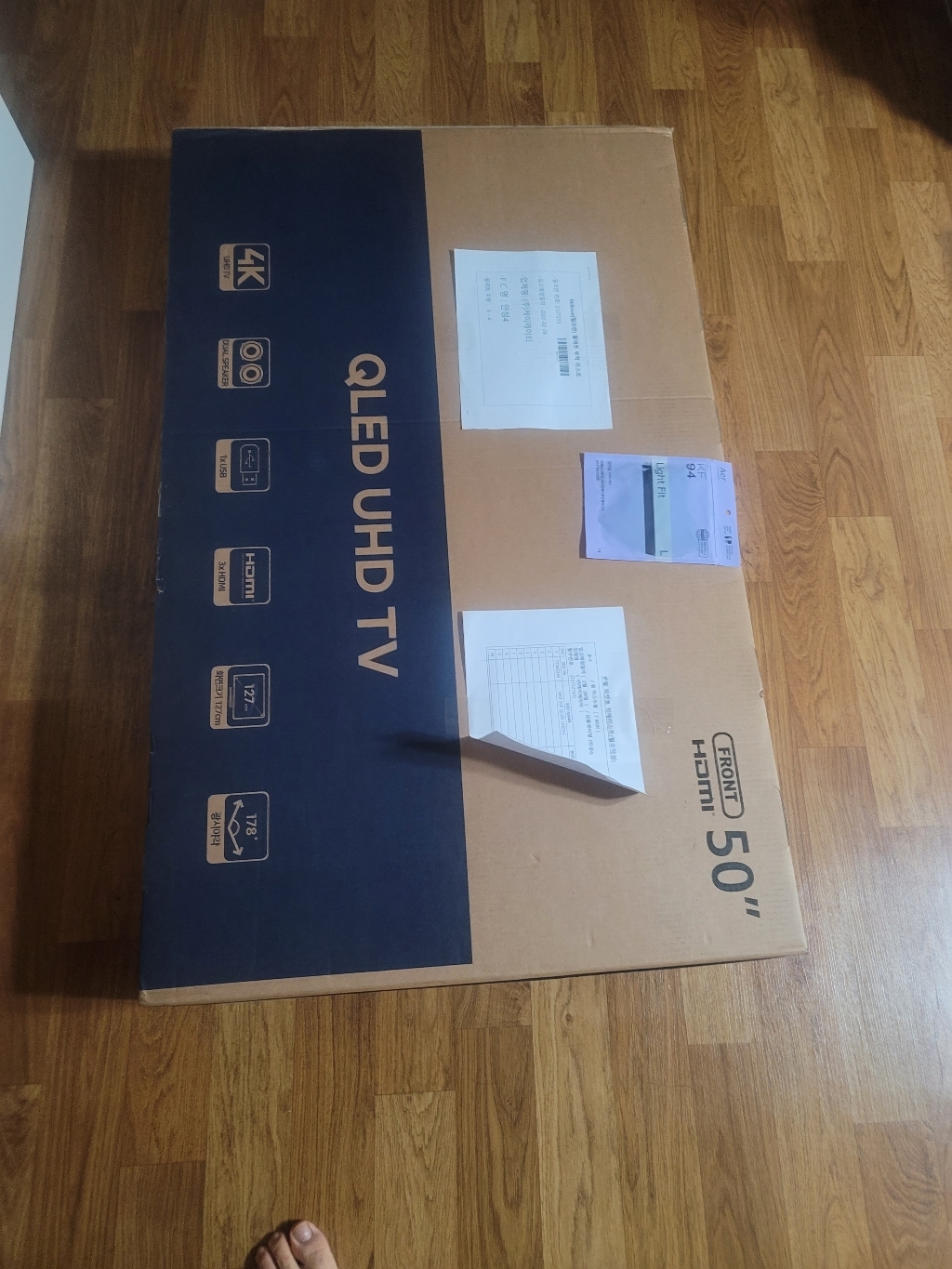 와사비망고 4K UHD QED TV