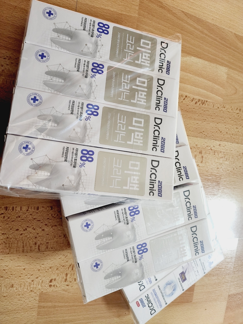 2080 닥터크리닉 미백크리닉 치약