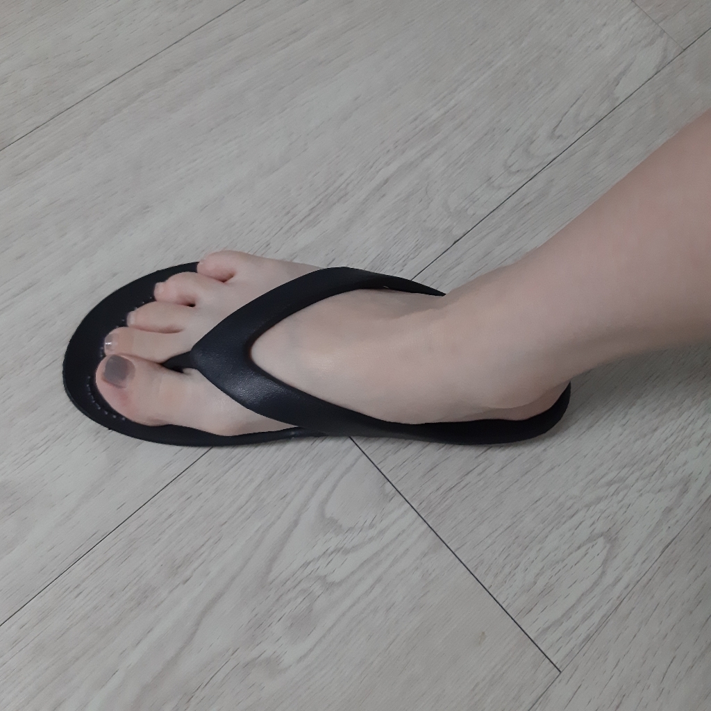크록스 본사 카디 II 플립 우먼