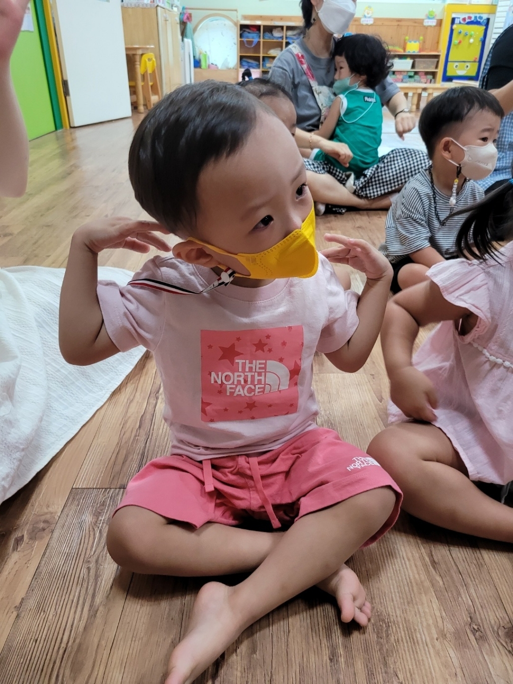 [노스페이스] 키즈 파티 크류 NT7UN13U_I