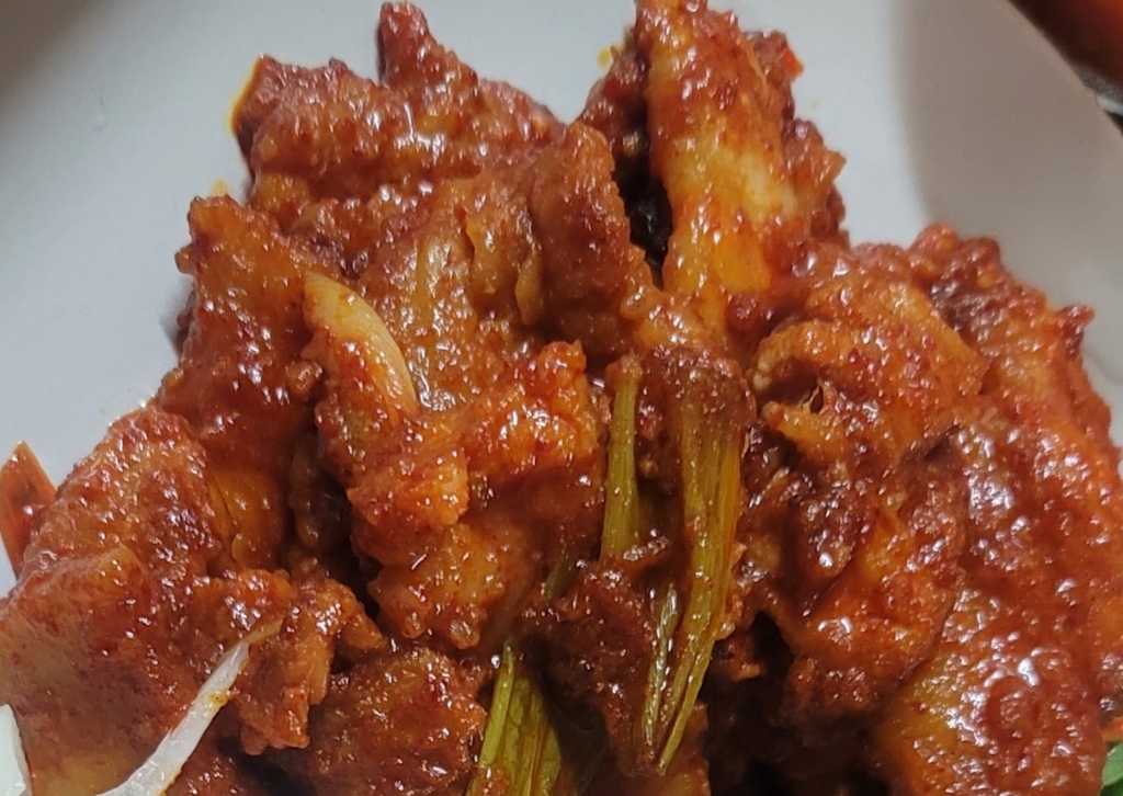 캐비아 유용욱 바베큐 연구소 직화 삼겹살 제육볶음