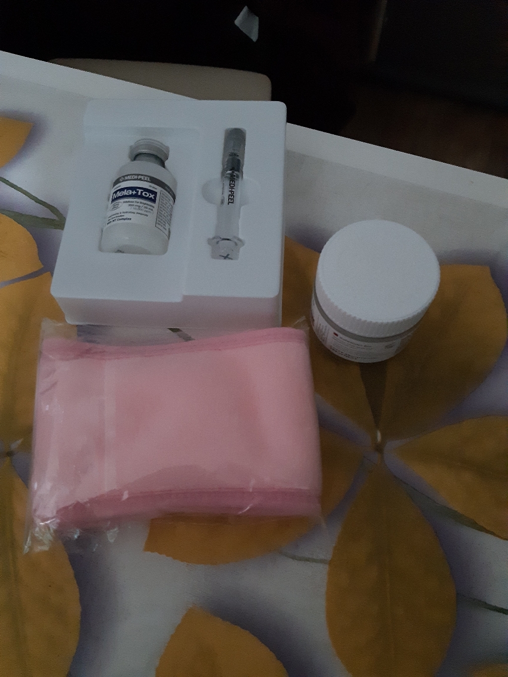 광채얼굴 화이트 글루치온 미백크림미백 톡스 잡티앰플 기미 검버섯