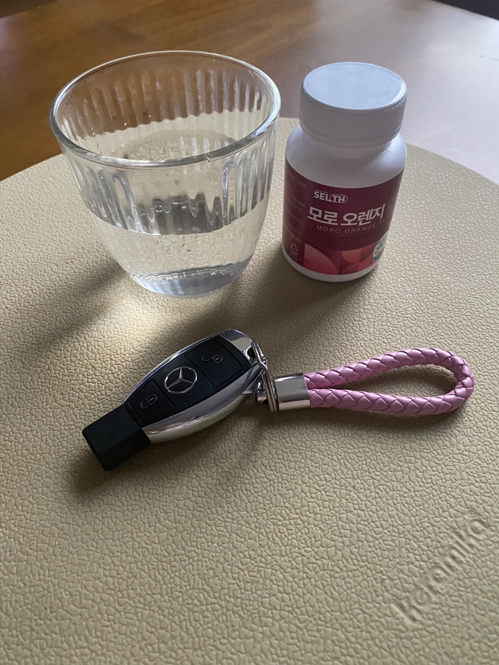 슬림 다이어트 / 모로실 오렌지 C 이탈리아 시칠리아 식약청인정 가루 추출 캡슐 모르 실 모로 오렌지 효소 식 약 처 인증 복부 내장 체 지방 보조제 라풀굿알약케이스