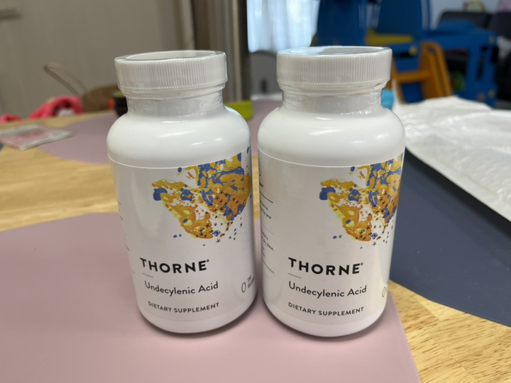 Thorne Research 쏜리서치 피마자 운데실렌산 SF722 250젤캡