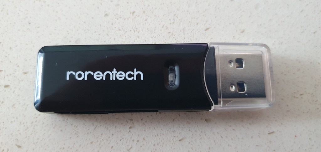 로랜텍 USB 30 블랙박스 SD카드 멀티 카드 리더기