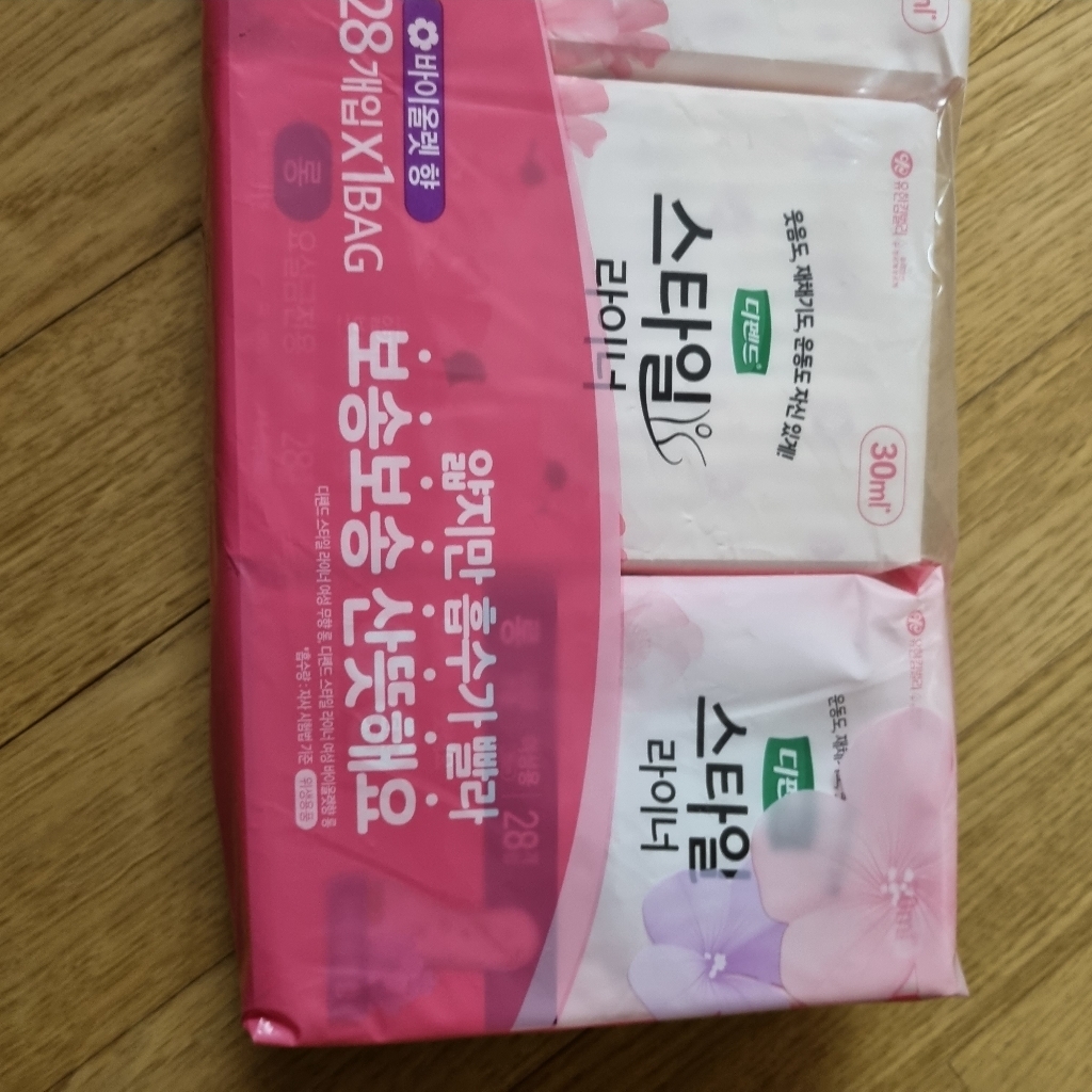 디펜드 여성용 스타일 요실금 라이너 무향 롱 28매입 바이올렛향 롱 28매입