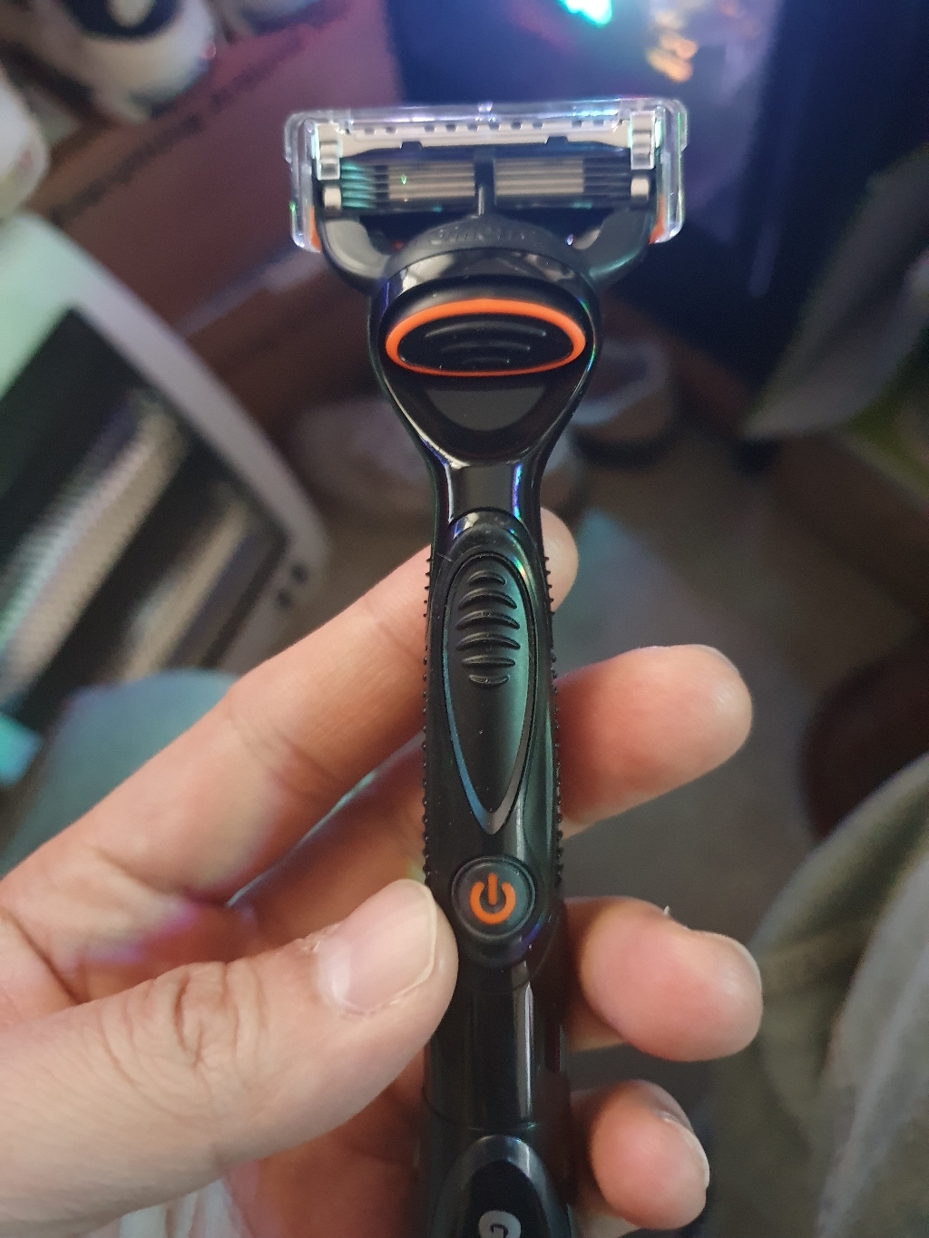 질레트 퓨전 파워 면도기 리필 면도날 쉐이빙폼