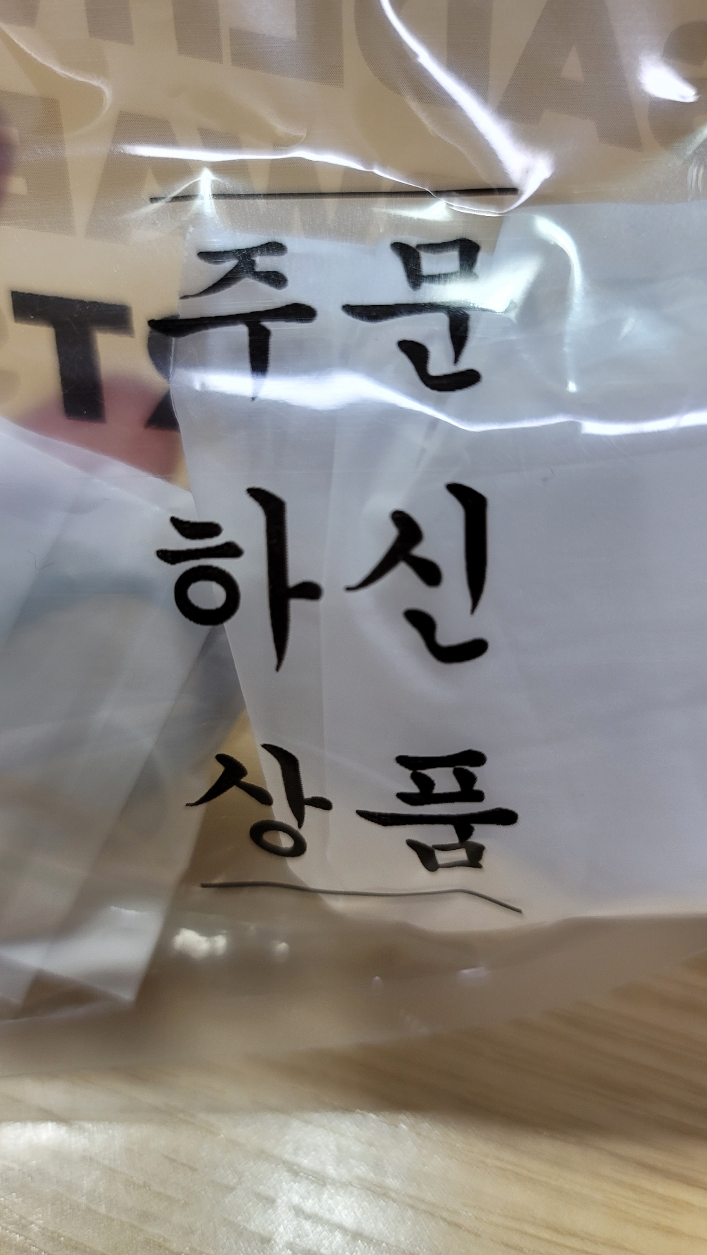 누아트 변색없이 투명한 버즈2 프로 / 버즈프로 / 버즈라이브 / 버즈2 일체형 투명 하드케이스