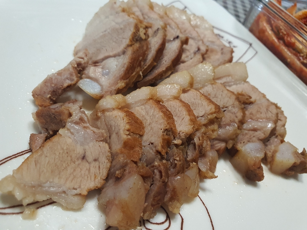 냉동 통 삼겹살