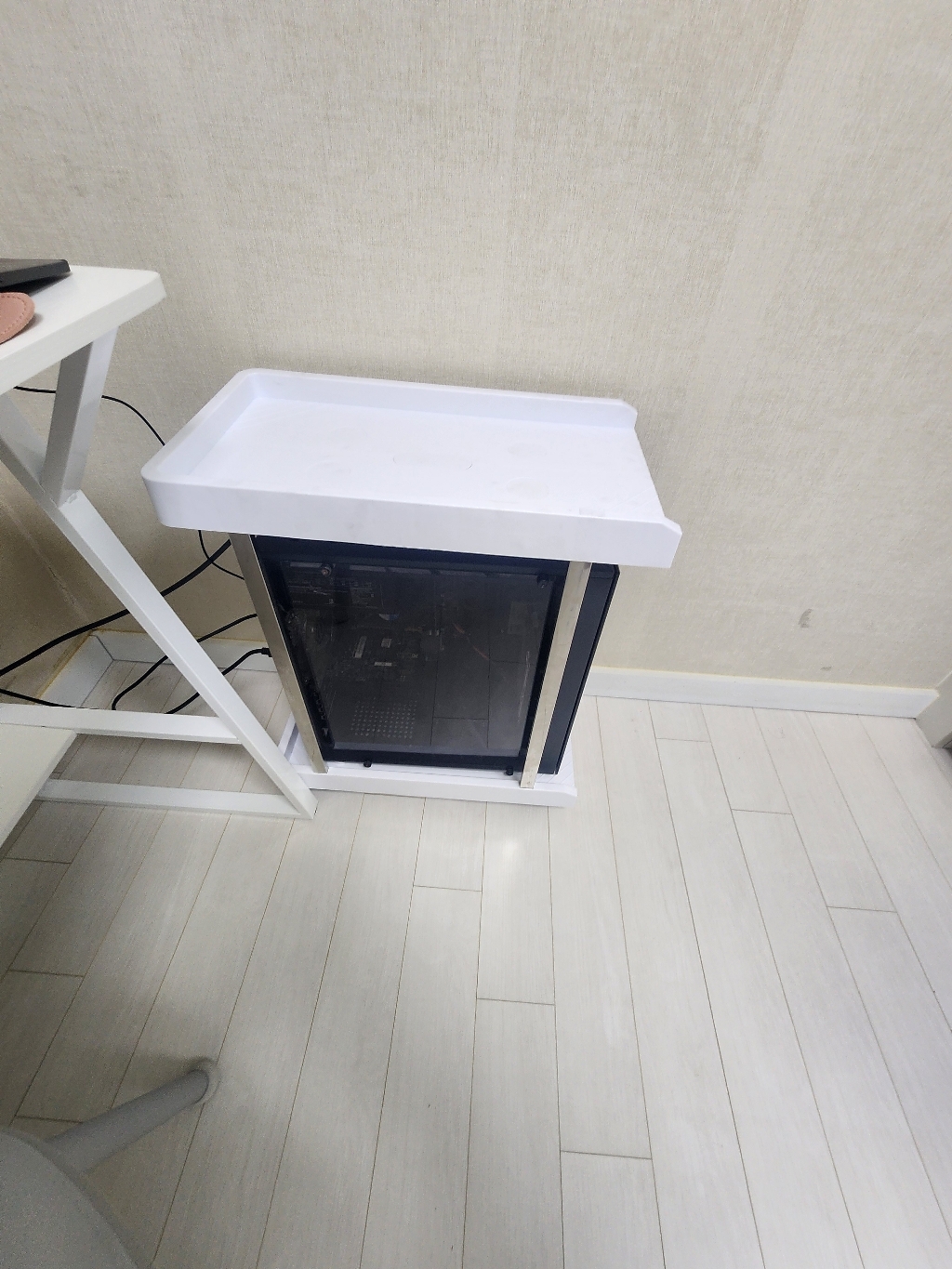 우이지아 데스크탑 이동식 2단 본체 받침대, 2단59cm(흰색), 1개, 화이트