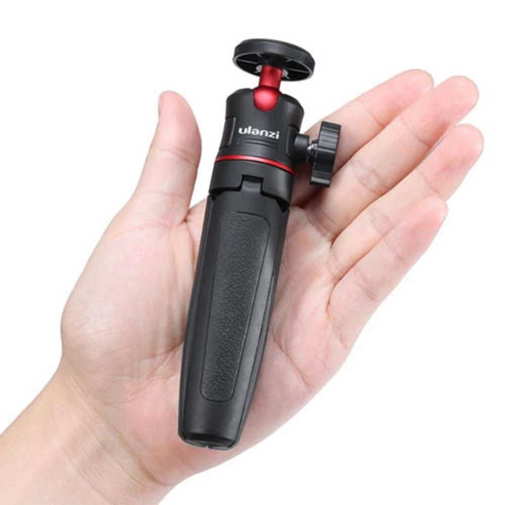 작고 강력한 울란지 미니 삼각대