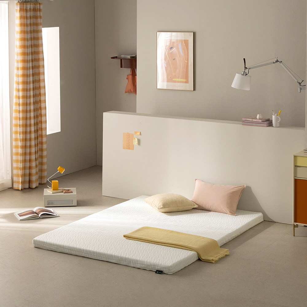 매일 밤, 구름 위를 걷는 듯한 포근함: 지누스 베이직 메모리폼 토퍼 솔직 후기 메모리폼토퍼