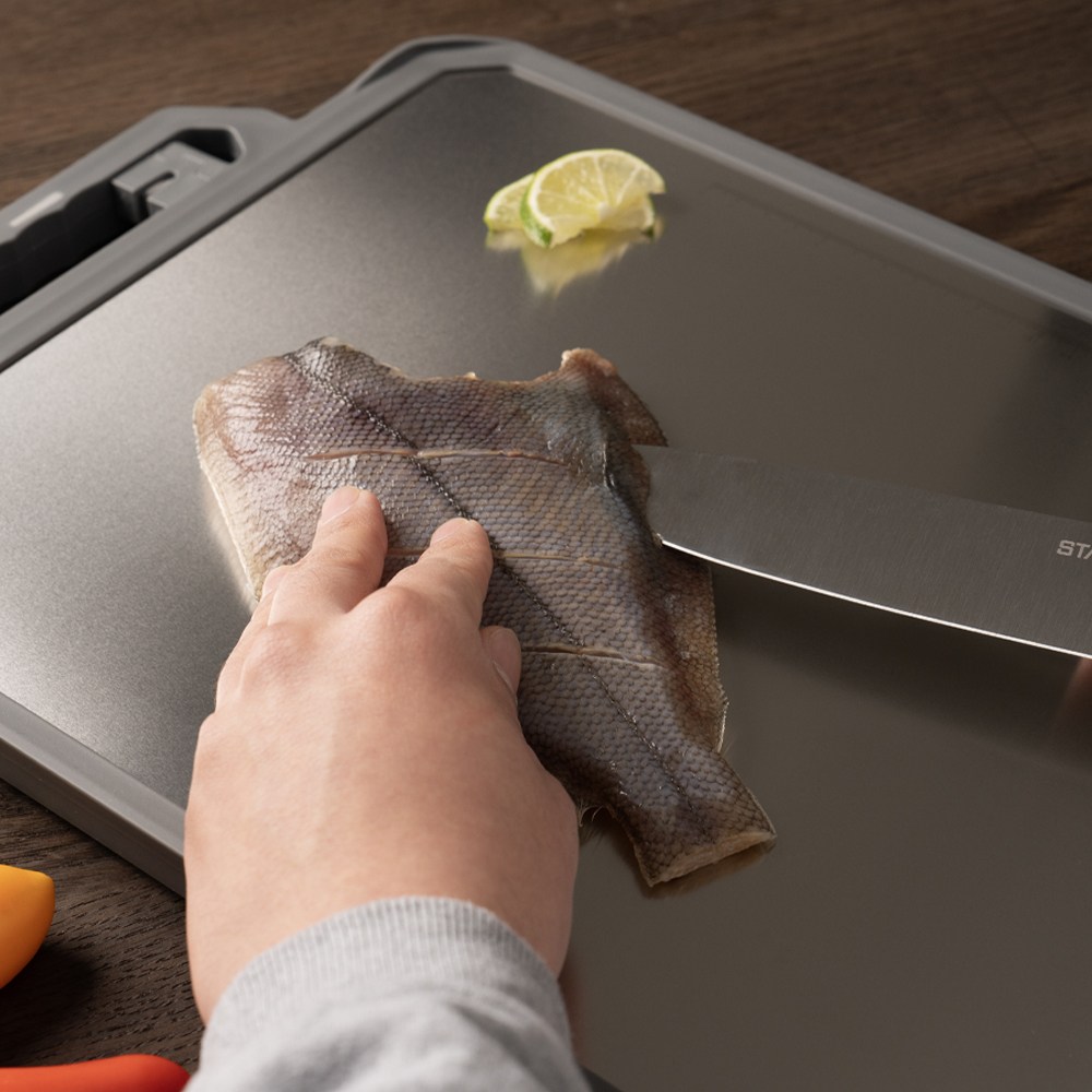 위생과 효율성을 더한 주방의 품격, 스탠서드16 스테인리스 316 양면 도마