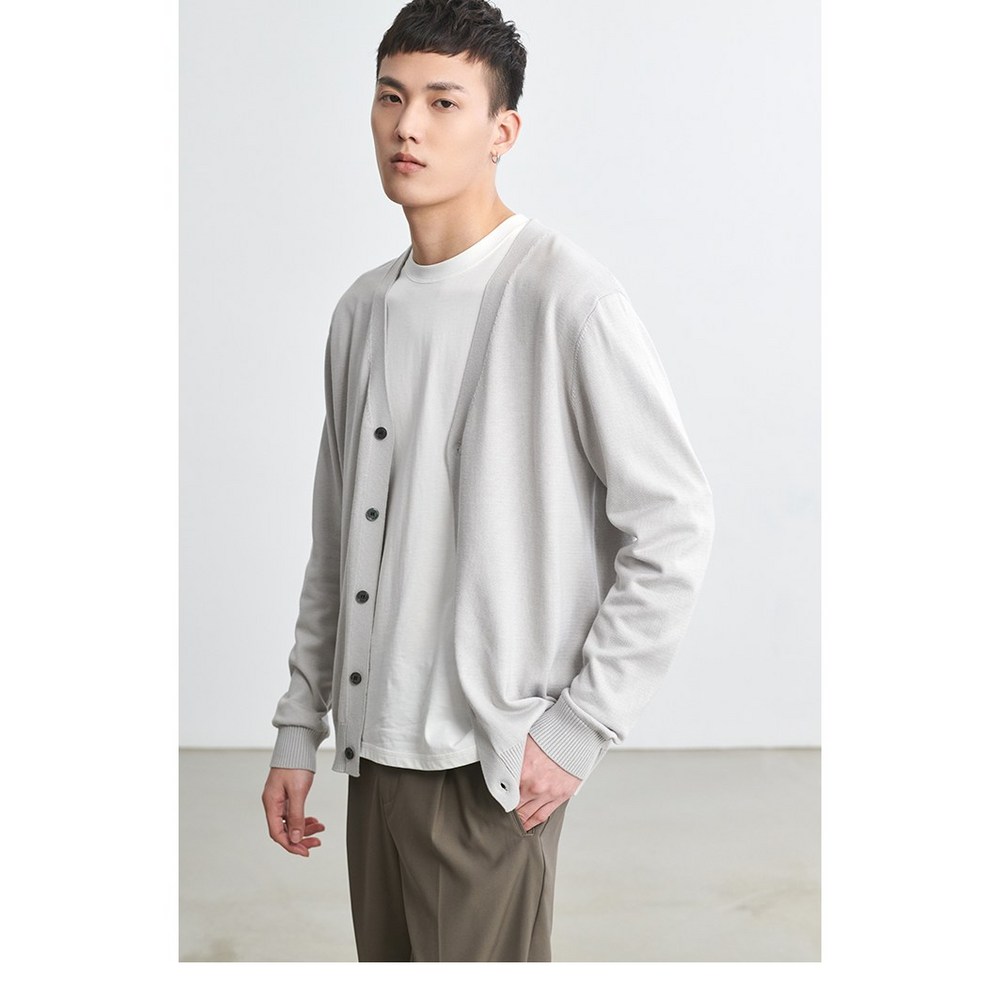 부드러움과 스타일을 더하다, 오누이디스플레이 남성용 워셔블 비스코스 니트 가디건