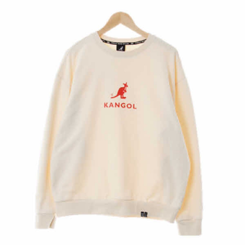 캉골 아이보리 빅로고 맨투맨으로 부드러움과 스타일을 동시에!