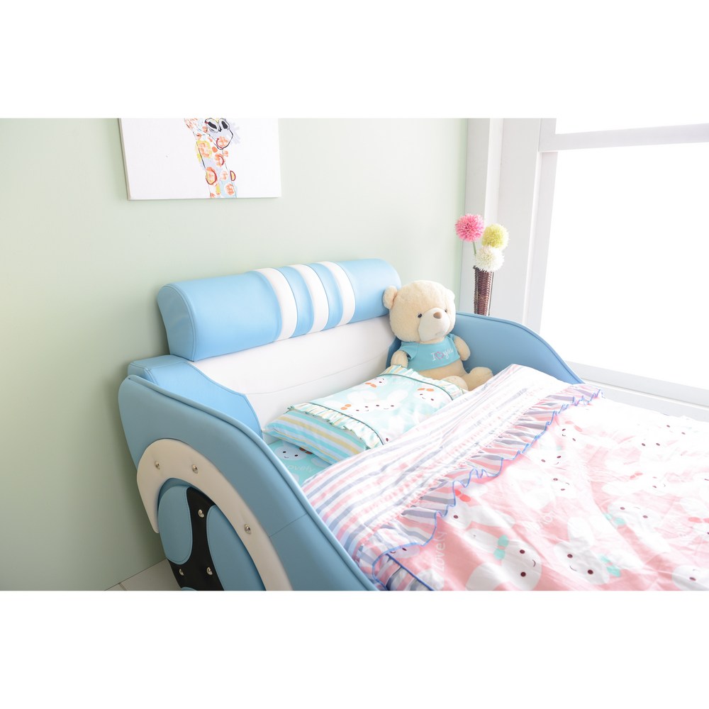 고성능 엔진과 세련된 외관을 갖춘 브루노 자동차 침대