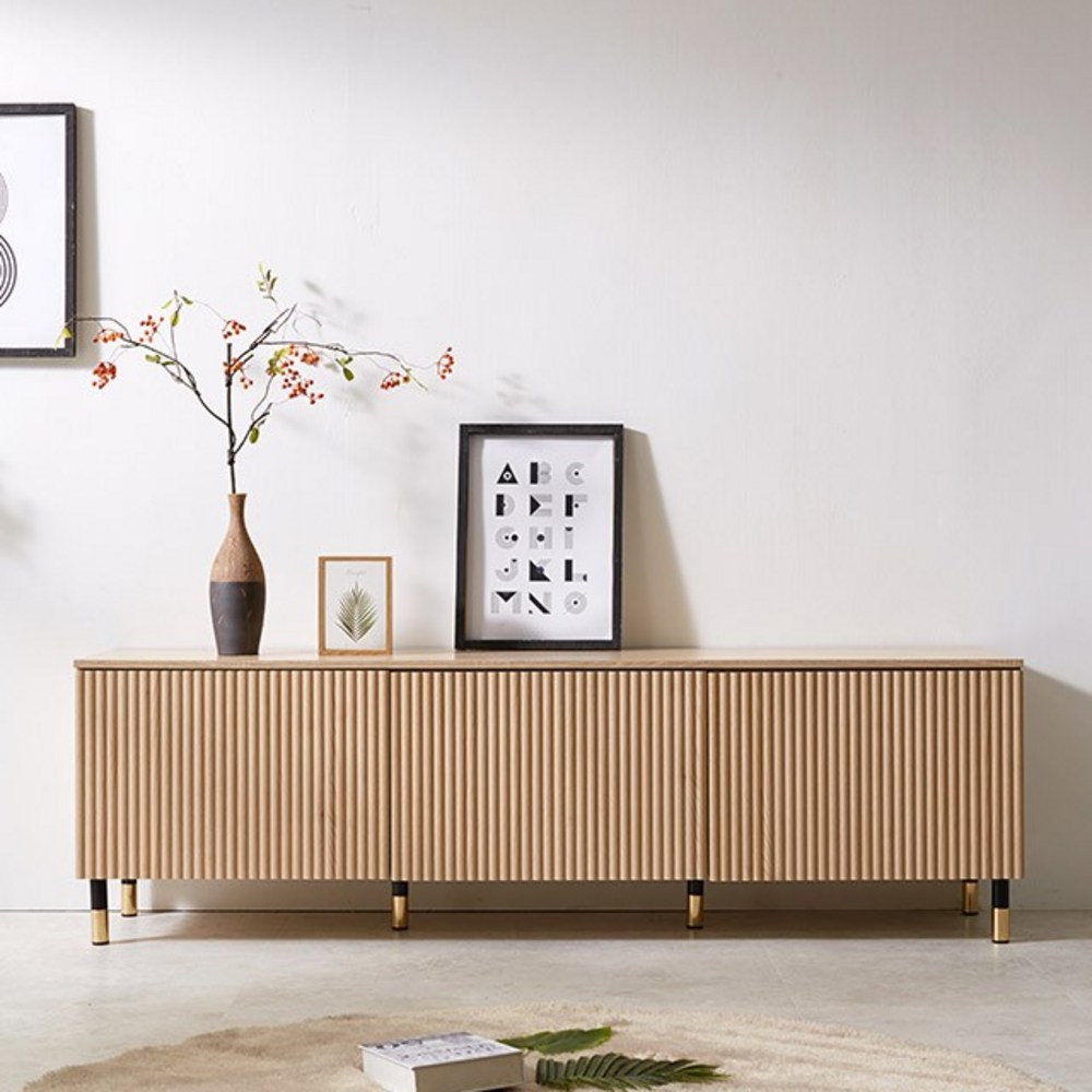 세련된 거실, 템바보드 낮은 수납장으로 완성하세요!