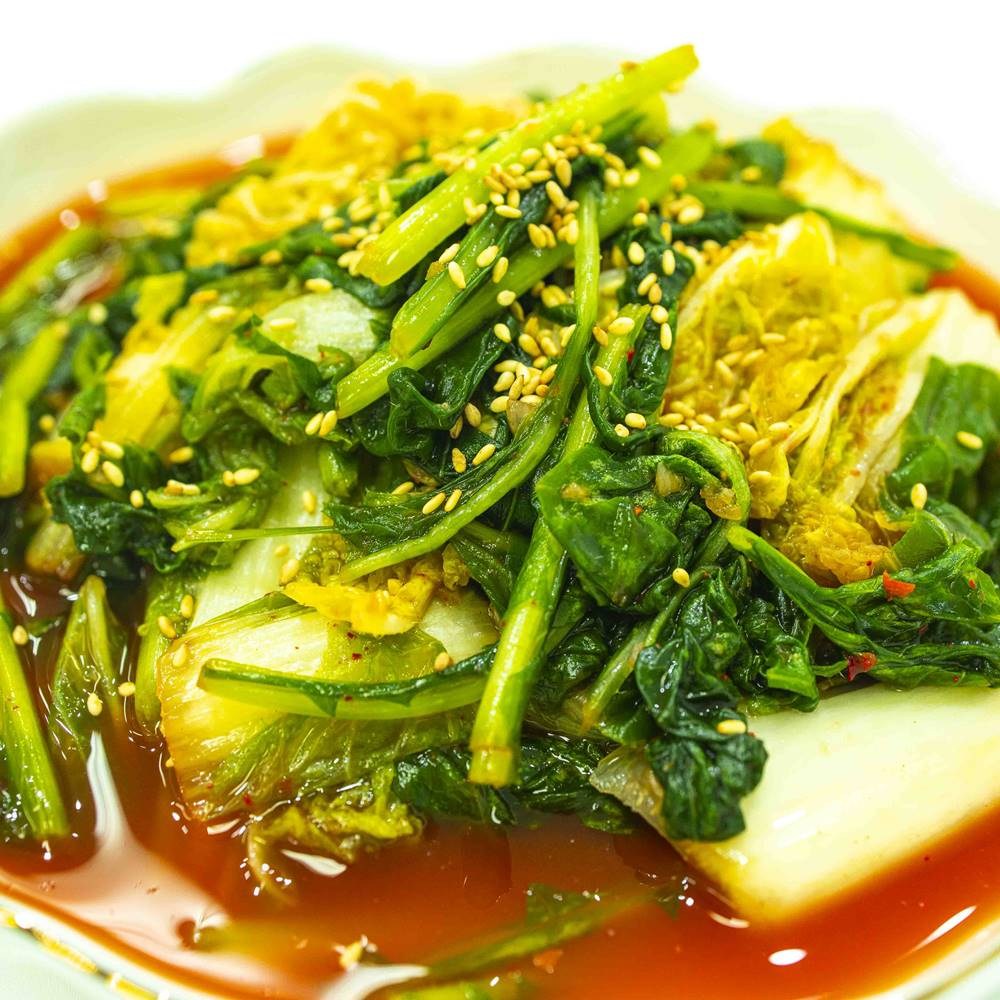 25년 전통의 맛, 아삭한 얼갈이 열무 물김치로 식탁을 풍성하게!