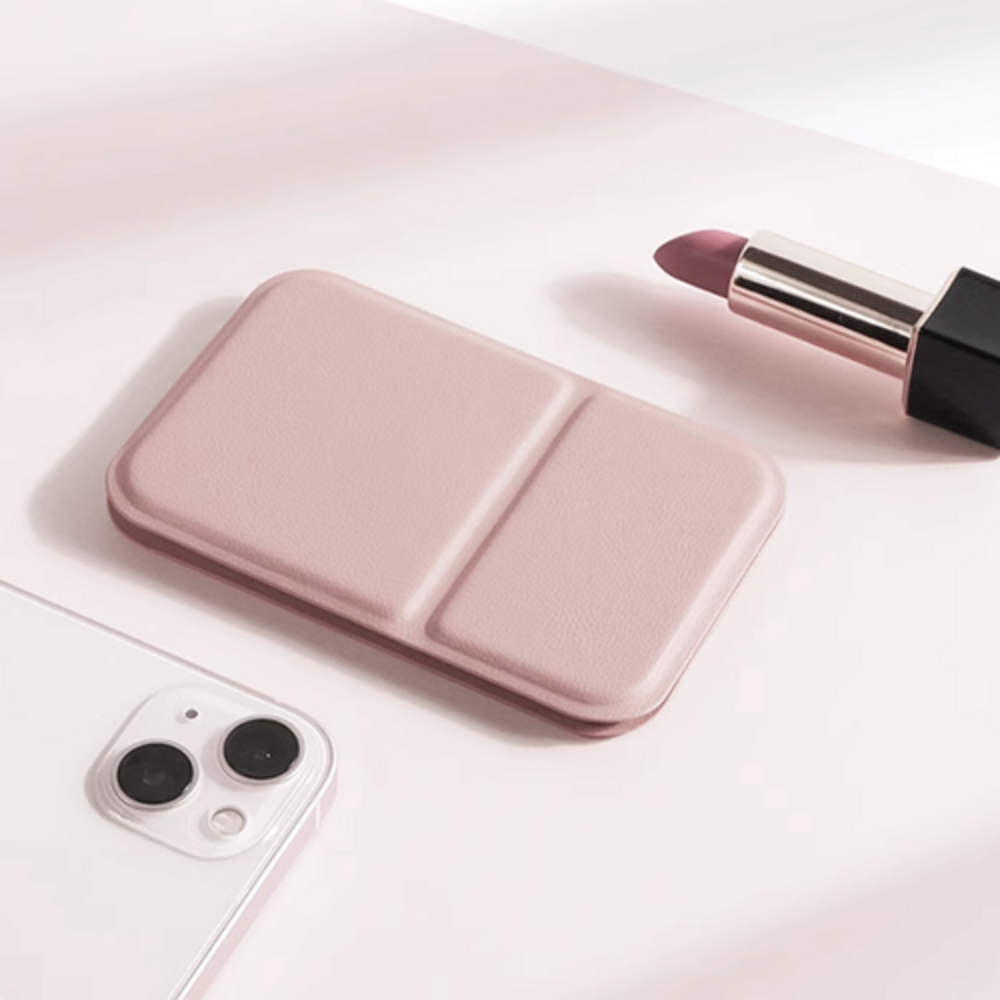 세련되미와 실용성을 겸비한 손거울