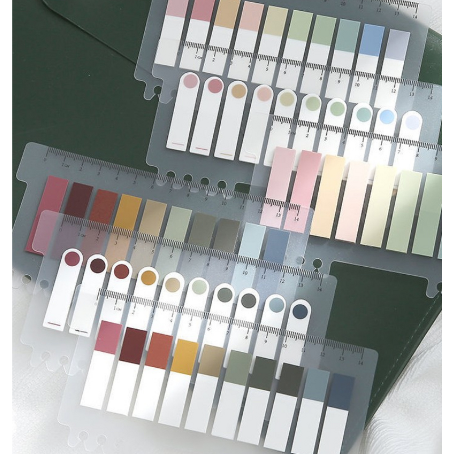 다채로운 인덱스 스티커로 책 읽기를 더욱 편리하게