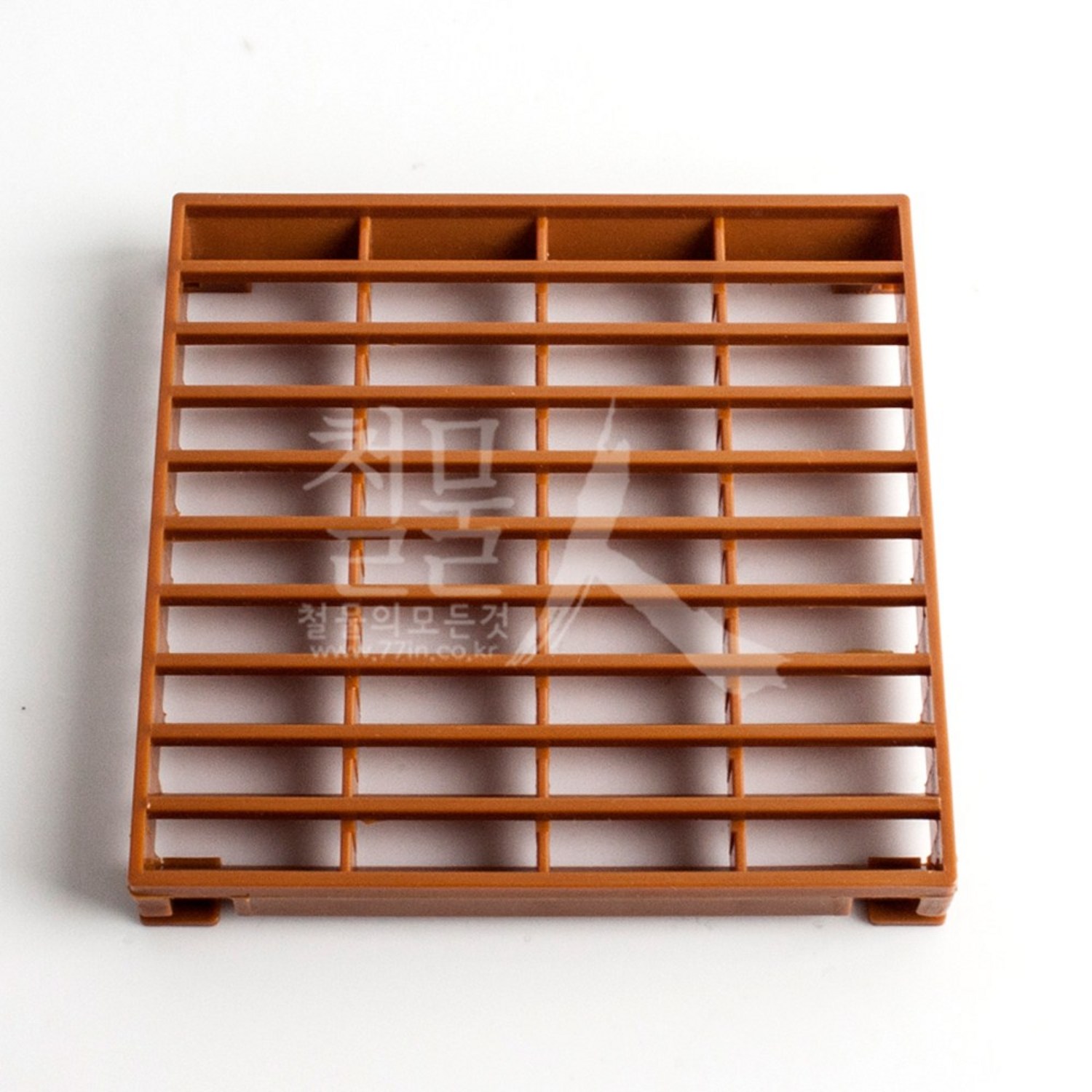 낡은 휀코일, 철물인 그릴로 새 옷 입고 쾌적하게 환골탈태!