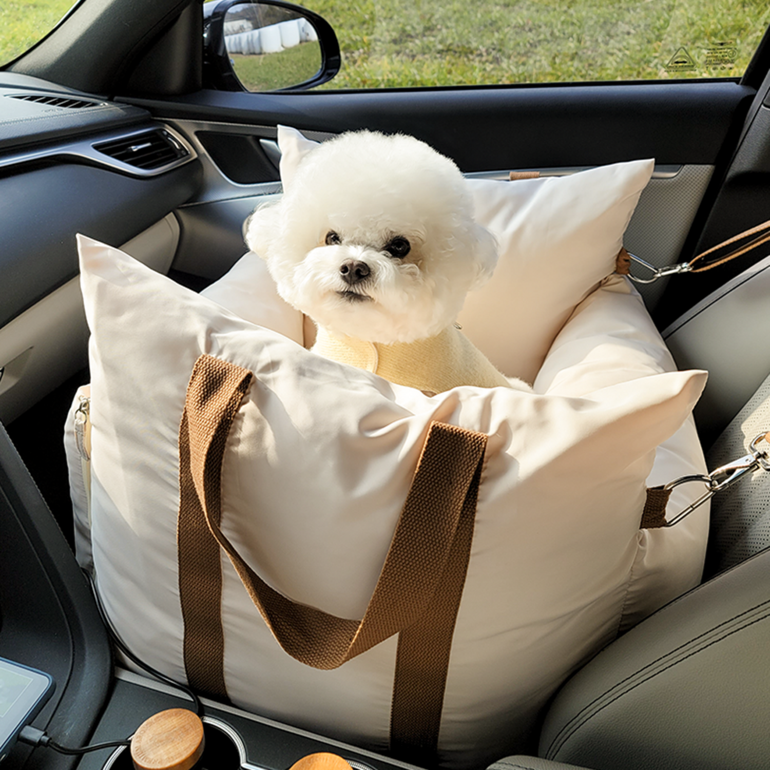 사랑하는 반려견과 함께하는 안전하고 편안한 여정, 오블리펫 애견 카시트 이동가방 애견카시트