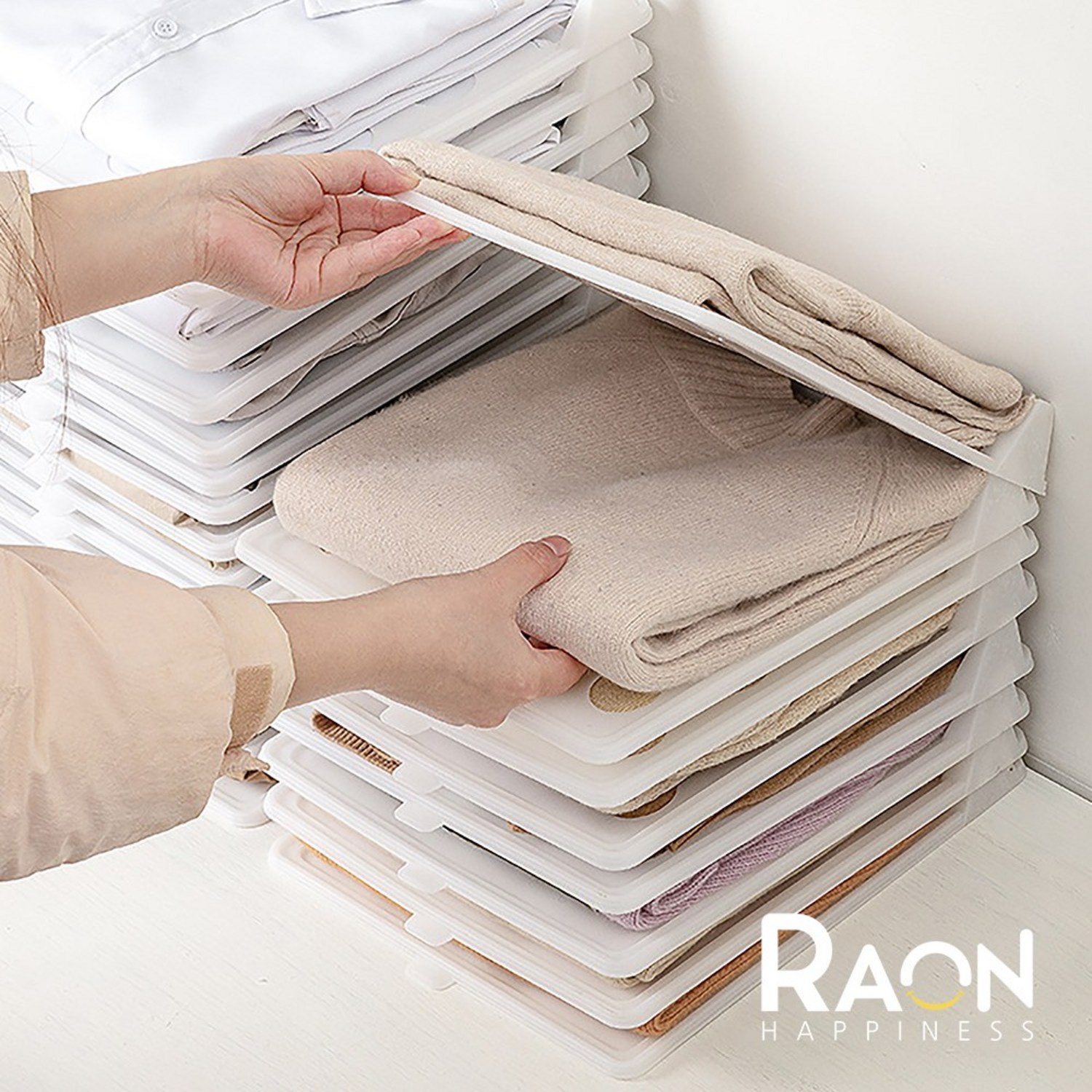 옷정리 트레이로 옷장 공간을 혁신하고 삶의 질을 향상시키세요.