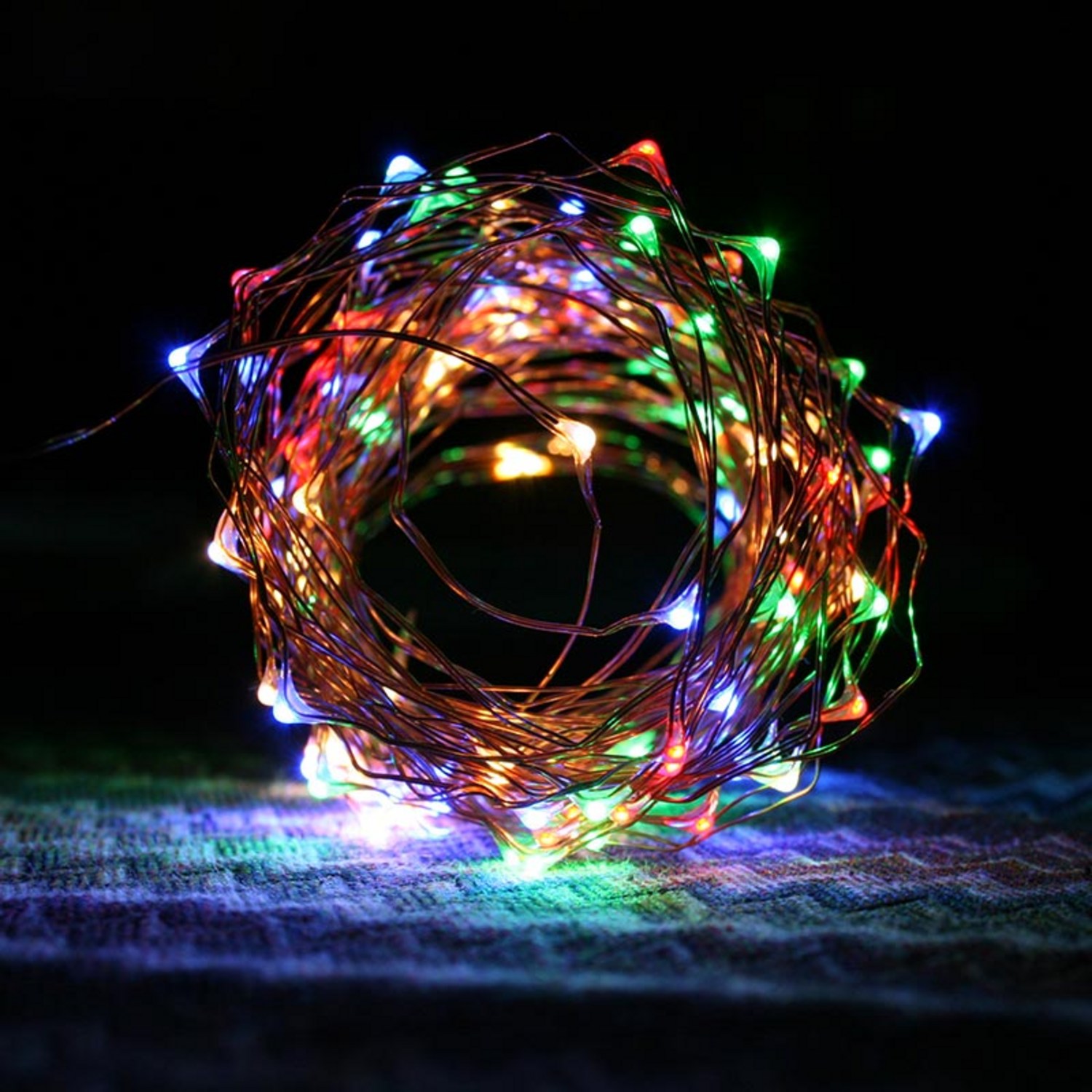 분위기를 바꾸는 슈와츠코리아 와이어 LED 줄 조명 줄조명