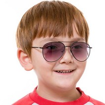 리끌로우 아동용 선글라스 8611