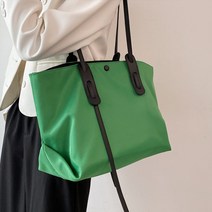 데일리 오피스 코디 쇼퍼백