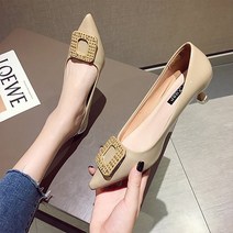 에나멜 스틸레토 미드힐 사각 앰블럼 포인트 펌프스 4.5cm