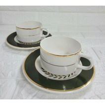 월계수커피잔2인조/행남자기/받침에 흰색점 금장스크래치 금장점 반품안되니 신중구매부탁드려요