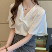 리베크 새틴 로즈 퍼프 브이넥 블라우스 (M L XL)