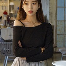 도앙뜨 오프숄더 어깨끈 박스티