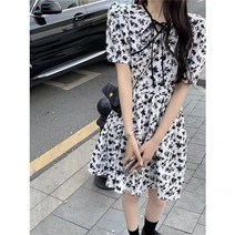 꽃 무늬 프랑스 드레스 홍콩 맛 복고풍 세련된 약간 뚱뚱한 슬림 허리 2022 새로운 여름 첫 사랑 드레스