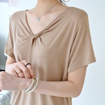 데일리앤 소나타 여성 여리여리 꼬임 셔링 브이넥 스판 찰랑 반팔 티셔츠