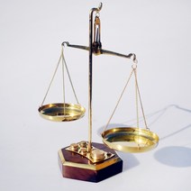 인도풍 빈티지 수동 저울 골드 황동 고전 옛날 레트로 카페 책상 현관 테이블 인테리어, 골드 스타일, 빈티지 저울