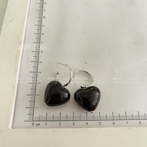 바늘 블랙 하트 빈티지 펜던트 귀걸이 달콤한 쿨 바람 ins 한국 가을 겨울 귀걸이 네트 레드 귀걸이