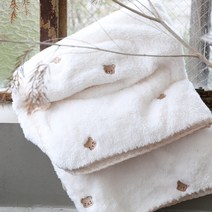 어던엣홈 베어자수 극세사 블랭킷