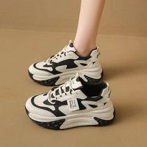 가을 겨울 그물 레드 핫 스타일 새로운 두꺼운 밑창 아빠 신발은 모든 경기 작은 흰색 신발 캐주얼 스포츠 신발 여성 도매를 높였습니다