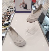 슈바이영 여성 말랑폭신 펀칭 컴포트 슬립온 아이보리