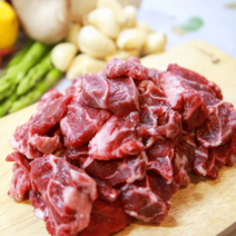 [이겼소] 5.1Kg (300g 소분 포장) 국내산 소고기 국거리 도매 대용량 안심 채끝, 1개