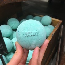Lush Avobath Bath Bomb 러쉬 아보배쓰 배쓰밤 180gx3개, 1개